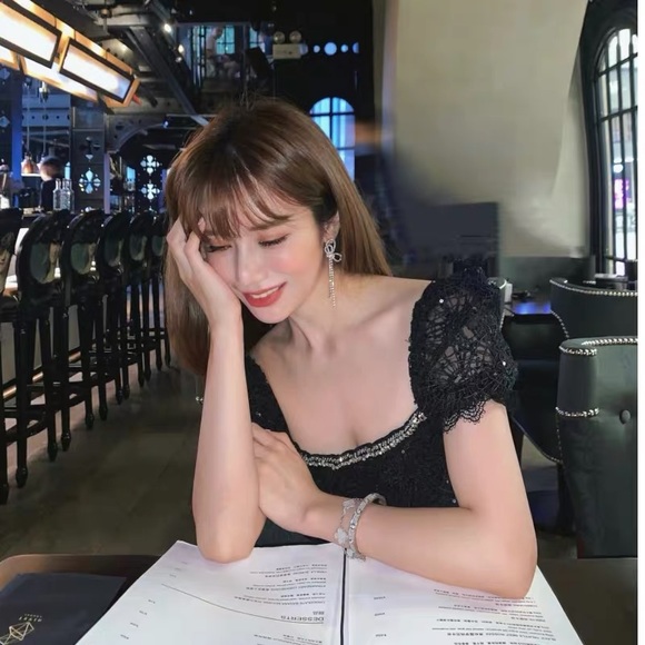 Brand new designer earrings - Picture 3 of 5